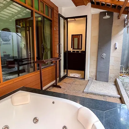 Baleeyan Residence Thalang Room photo
