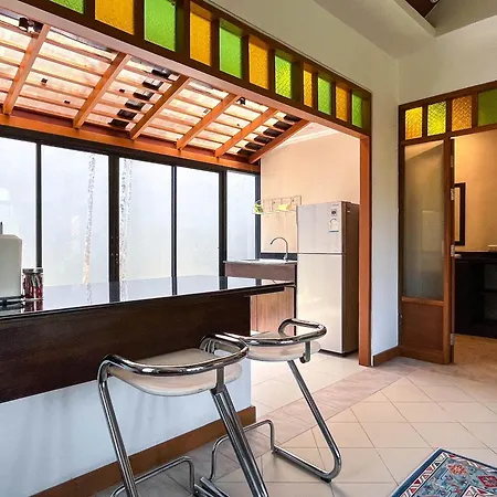 Baleeyan Residence Thalang Room photo